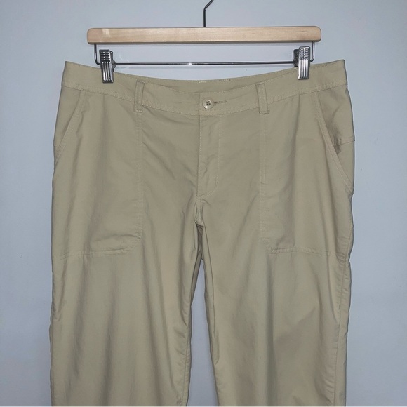 Patagonia Pants Women's Size 10 US Husk Tan Light Khaki Quandary Roll-Up Capris - Picture 3 of 15